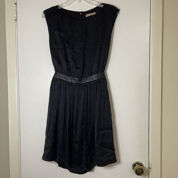 ALICE + OLIVIA black silk leather trim fit and flare dress cutout back size Smal